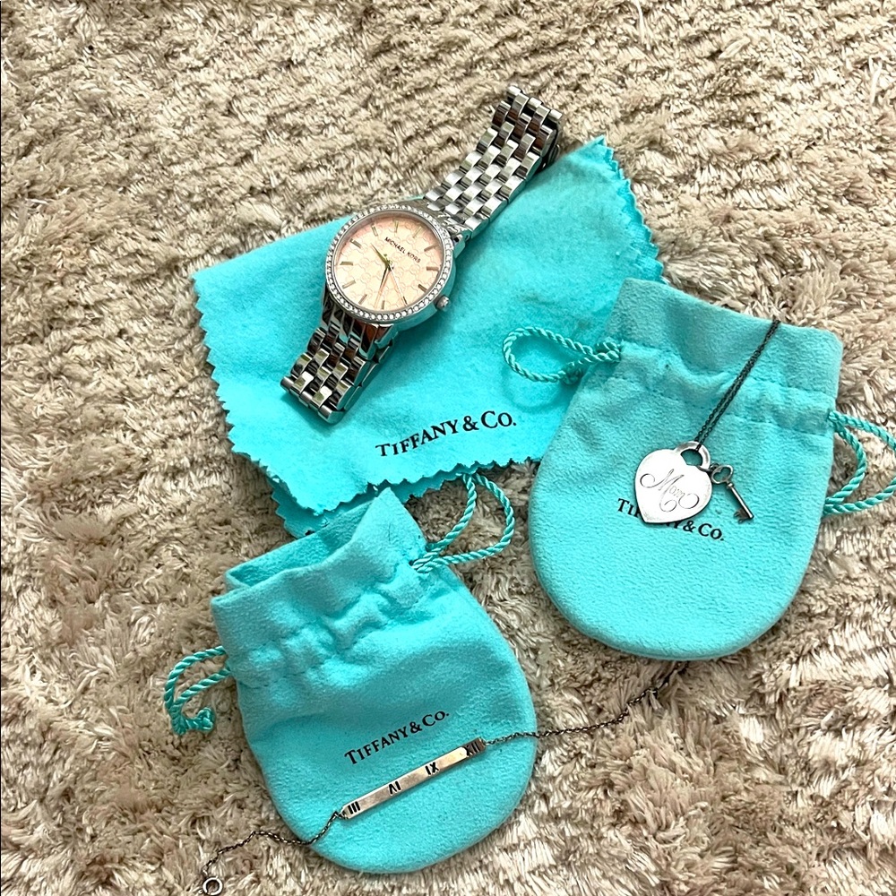 Tiffany & Co. Atlas Bracelet and Mom necklace with key